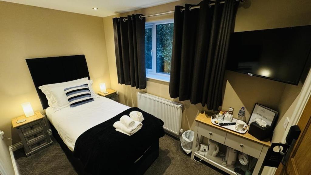 Highfield Coach House Hotel Lymington Room photo